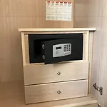 Visagi 3*