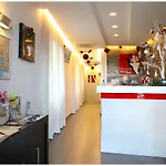 Visagi Hotel
